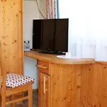 Hemetsberger