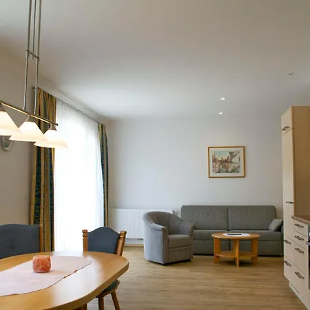 Pensjonat Hemetsberger 3*