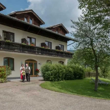 Hemetsberger Vendégház 3*
