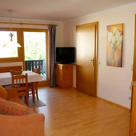 Hemetsberger Casa de hóspedes 3*