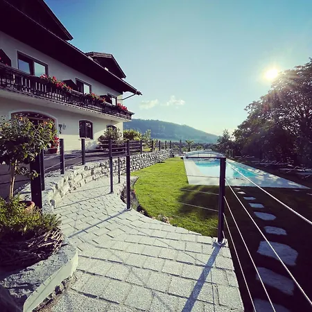 Hemetsberger Гостевой дом Attersee