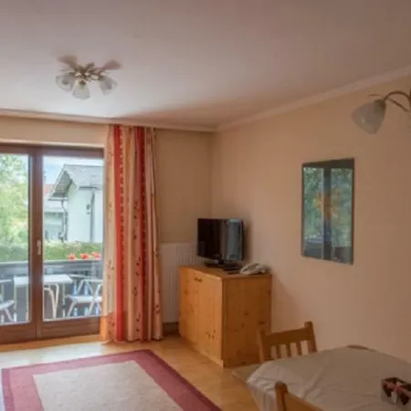 Hemetsberger Гостевой дом 3*